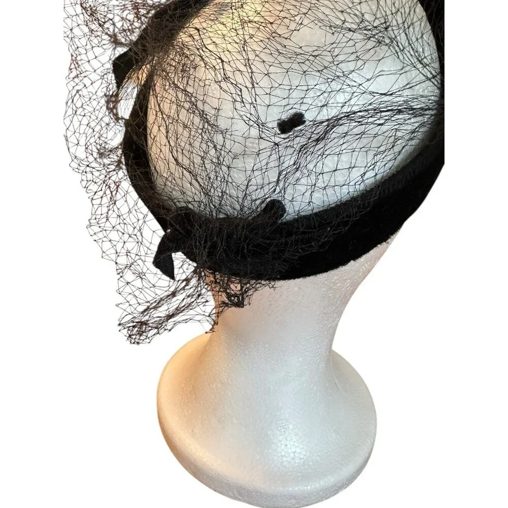 Vintage 1950s 1960s Black Velvet Bow Bandeau Cocktail Hat Veil Unmarked‎